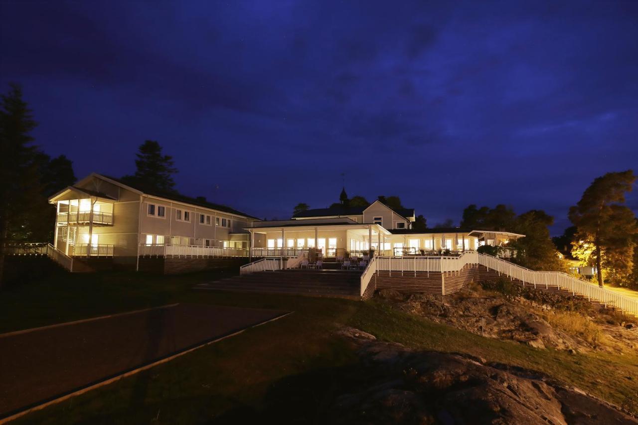 Arkoesunds Hotell Arkosund Exterior photo